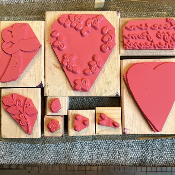 Love is a Gift stamp set - Picture 8 of 10